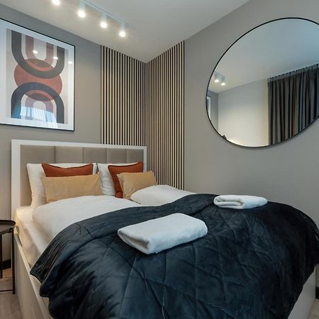 Wroclavia Apartments Dyrekcyjna By Noclegi Renters Wrocław Eksteriør billede