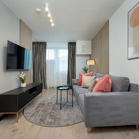 Wroclavia Apartments Dyrekcyjna By Noclegi Renters Wrocław Eksteriør billede