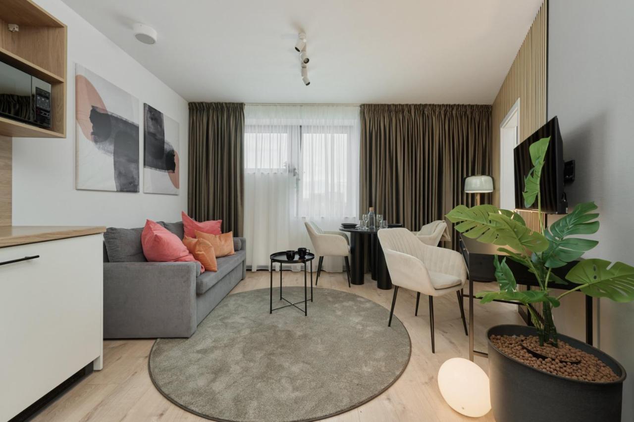 Wroclavia Apartments Dyrekcyjna By Noclegi Renters Wrocław Eksteriør billede