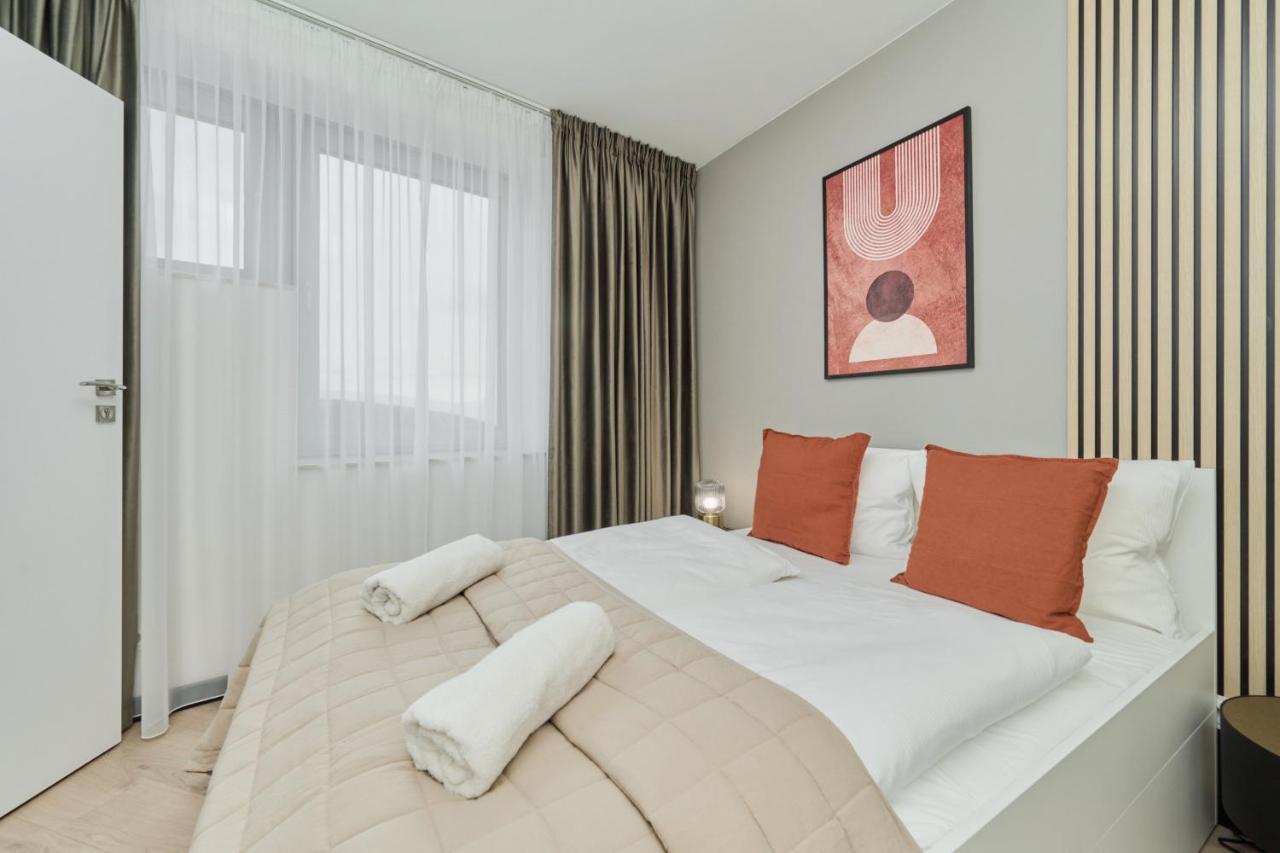 Wroclavia Apartments Dyrekcyjna By Noclegi Renters Wrocław Eksteriør billede