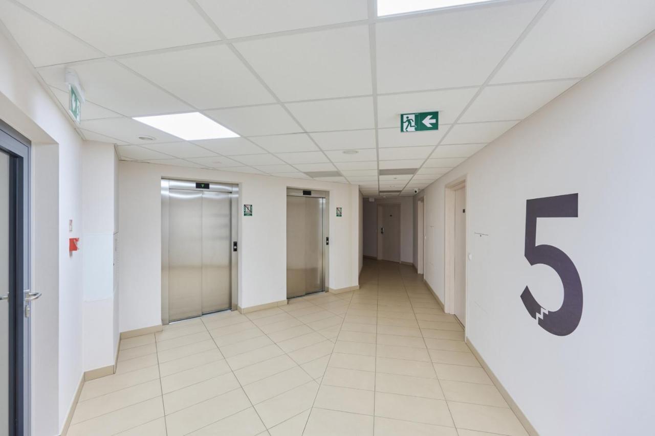 Wroclavia Apartments Dyrekcyjna By Noclegi Renters Wrocław Eksteriør billede