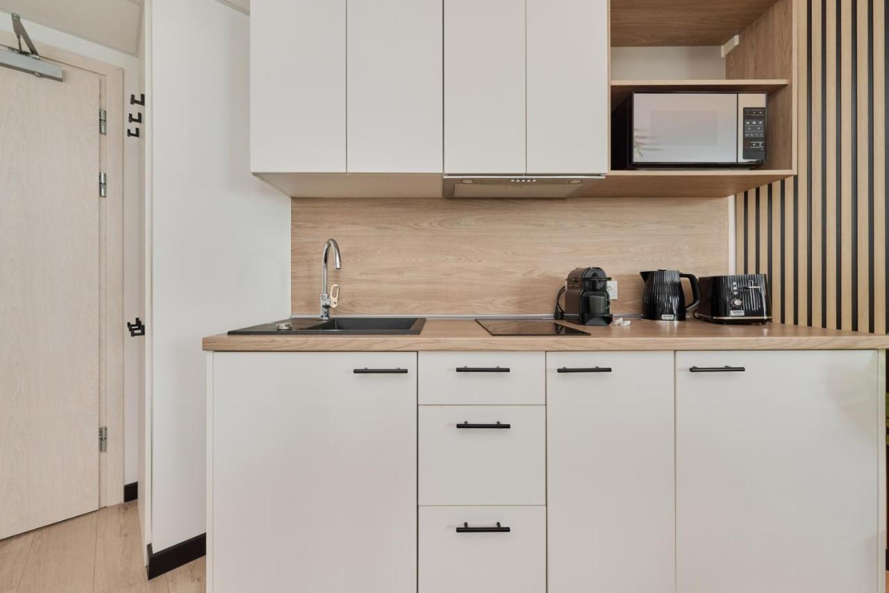 Wroclavia Apartments Dyrekcyjna By Noclegi Renters Wrocław Eksteriør billede