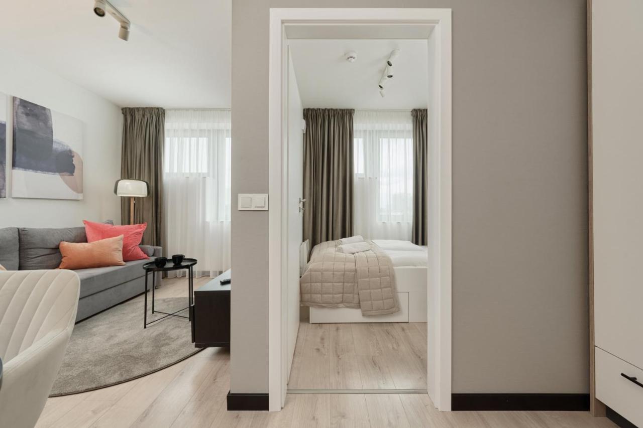 Wroclavia Apartments Dyrekcyjna By Noclegi Renters Wrocław Eksteriør billede
