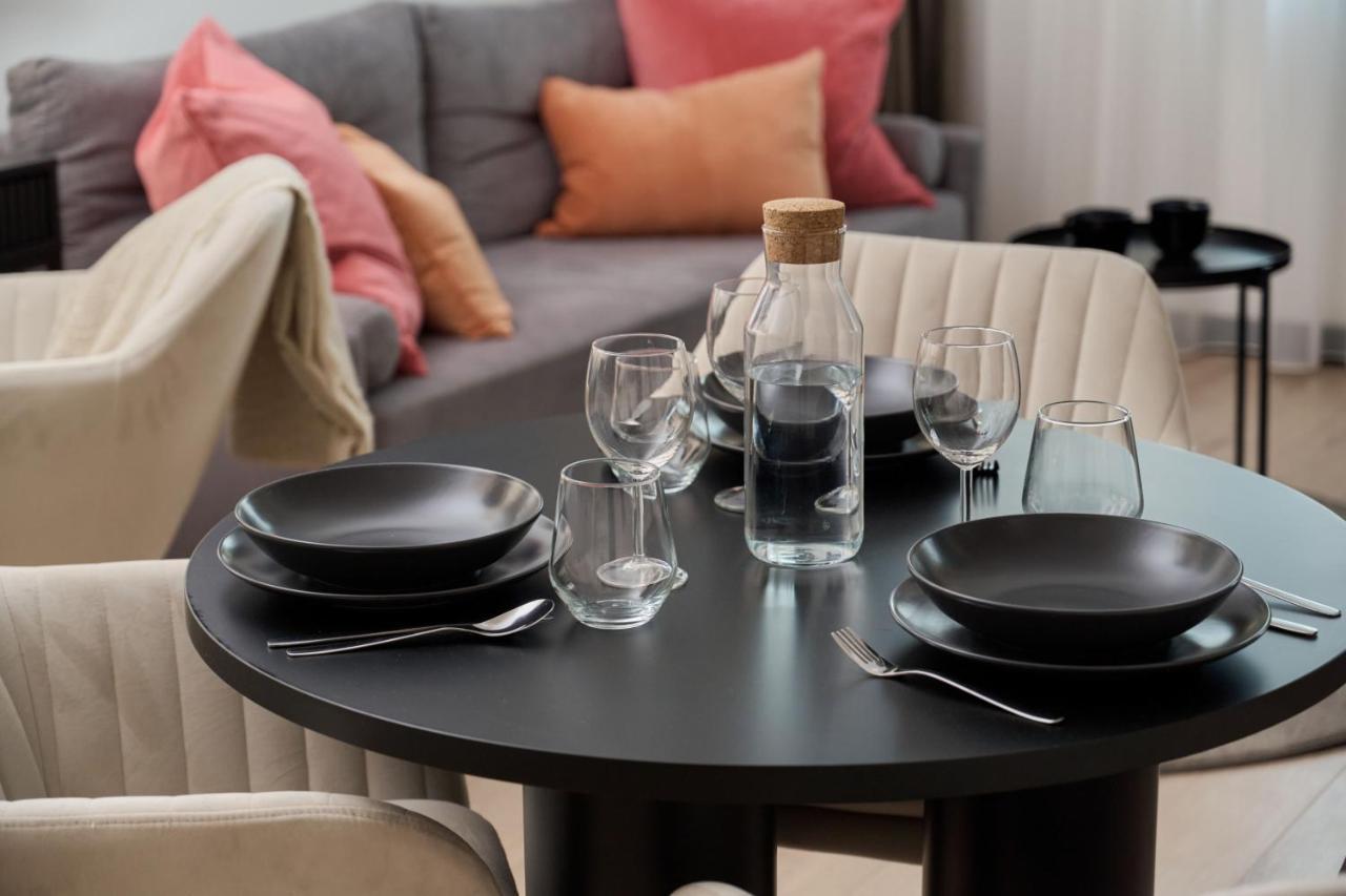 Wroclavia Apartments Dyrekcyjna By Noclegi Renters Wrocław Eksteriør billede
