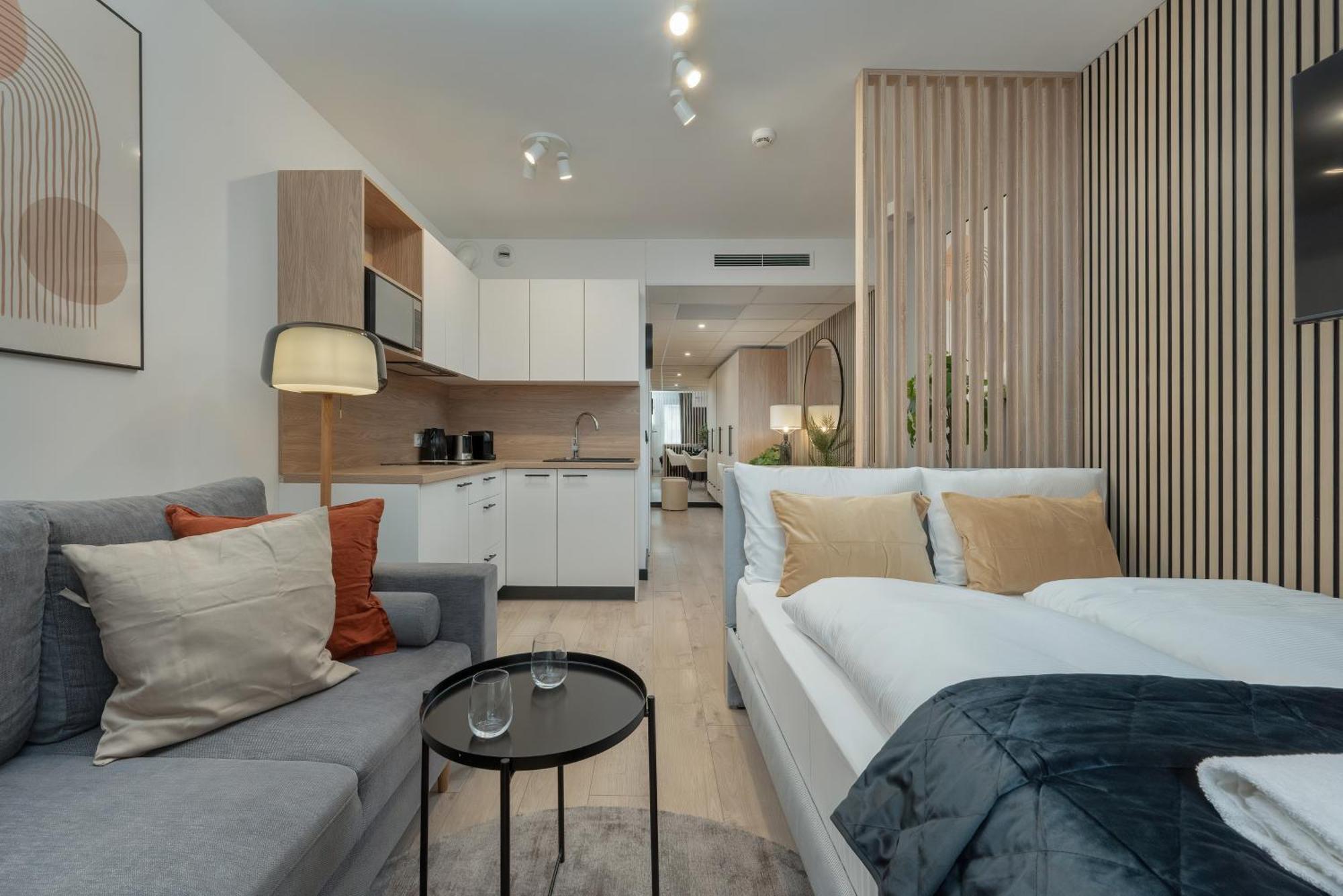 Wroclavia Apartments Dyrekcyjna By Noclegi Renters Wrocław Eksteriør billede
